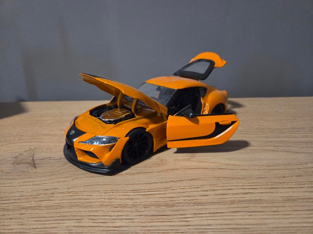 Jada toys 1:24, Kinderen en Baby's, Speelgoed | Speelgoedvoertuigen, Ophalen