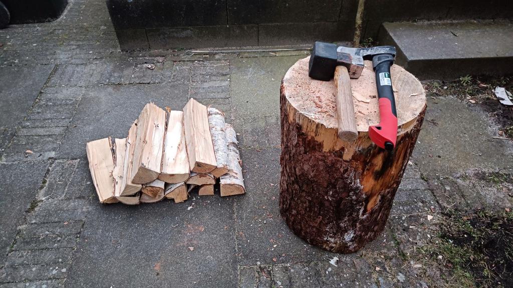 Hakblokken in diverse maten, Tuin en Terras, Haardhout, Blokken, Eikenhout, Minder dan 3 m³, Ophalen