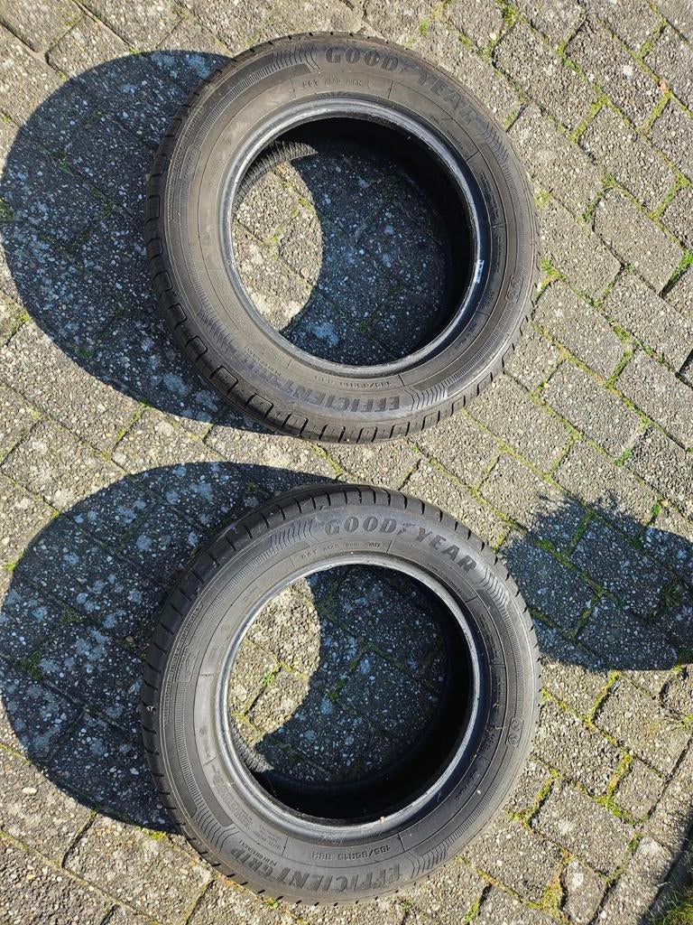 2x Goodyear EfficientGrip Autoband 185/65R15 - 5mm profiel, Ophalen, Gebruikt, 15 inch, 185 mm