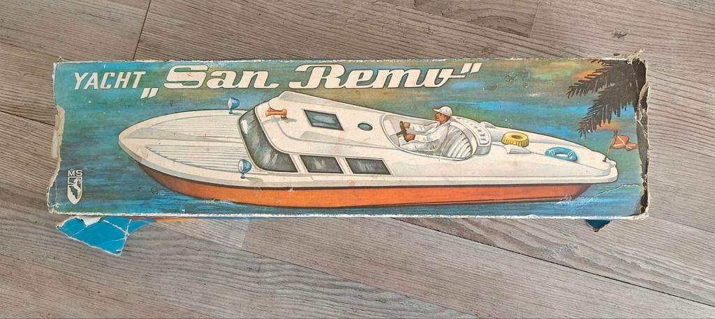 Miniatuur speedboot Yacht "San Remo" begin jaren '70, Ophalen of Verzenden