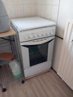 fornuis van Indesit, Ophalen, Gebruikt, Wit, 50 tot 100 cm