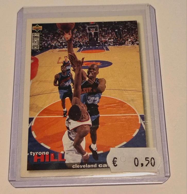 Upper Deck 1995 Collector's Choice 20 Tyrone Hill, Verzamelen, Sportartikelen en Voetbal, Buitenlandse clubs, Ophalen of Verzenden