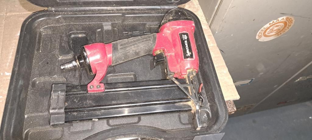 Compressor hulpstukken, Doe-het-zelf en Verbouw, Compressors, Minder dan 25 liter, Ophalen of Verzenden, Zo goed als nieuw, Minder dan 200 liter/min