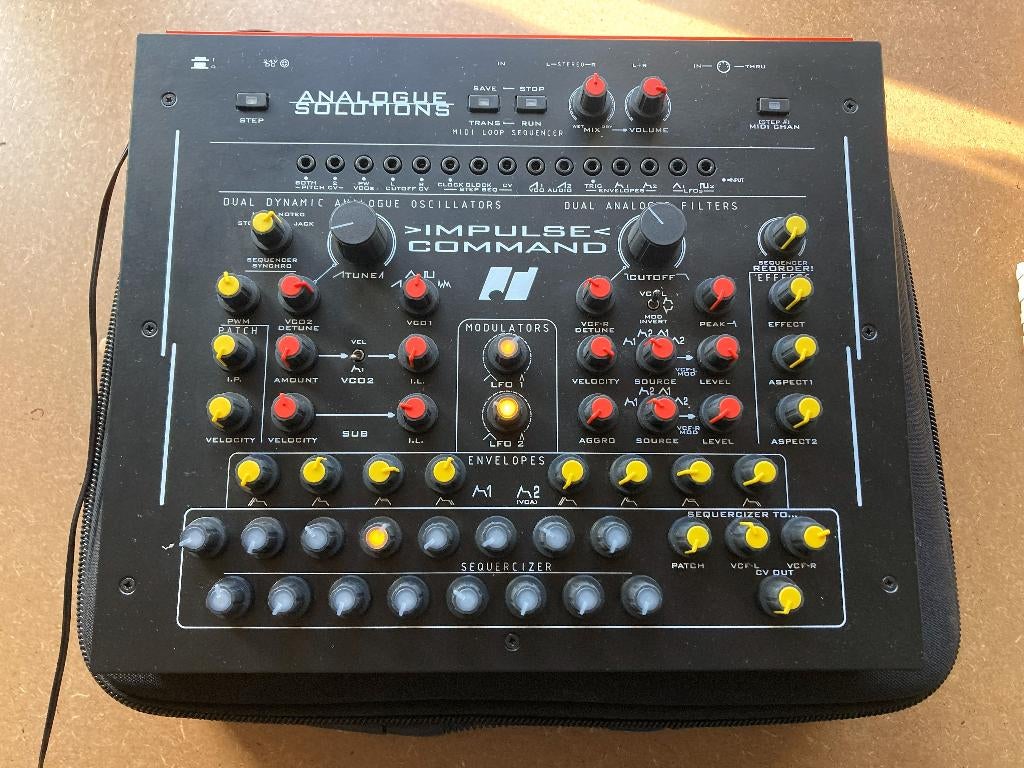Analogue Solutions - Impulse Command, Muziek en Instrumenten, Synthesizers, Gebruikt, Overige aantallen, Overige merken, Met midi-aansluiting
