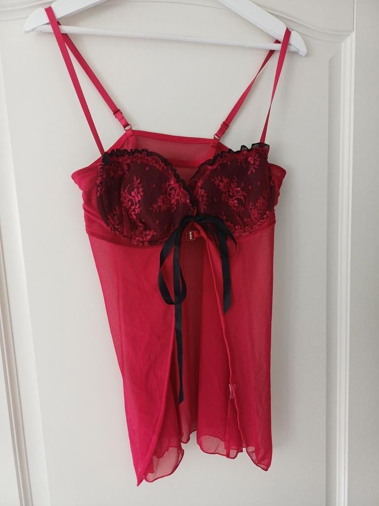 Rood babydoll setje met kant, Onbekend, Ophalen of Verzenden, Rood, Nachtkleding