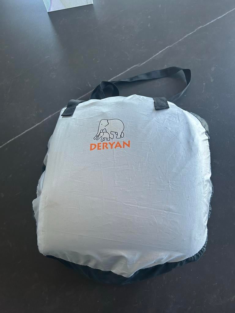 Deryan tent met zelfopblaasbaar en welcool matras, Ophalen of Verzenden, Zo goed als nieuw