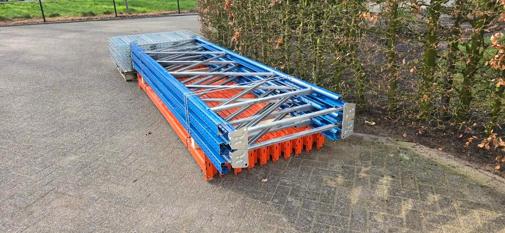 11,5 meter palletstelling , magazijnstelling , stelling, Ophalen
