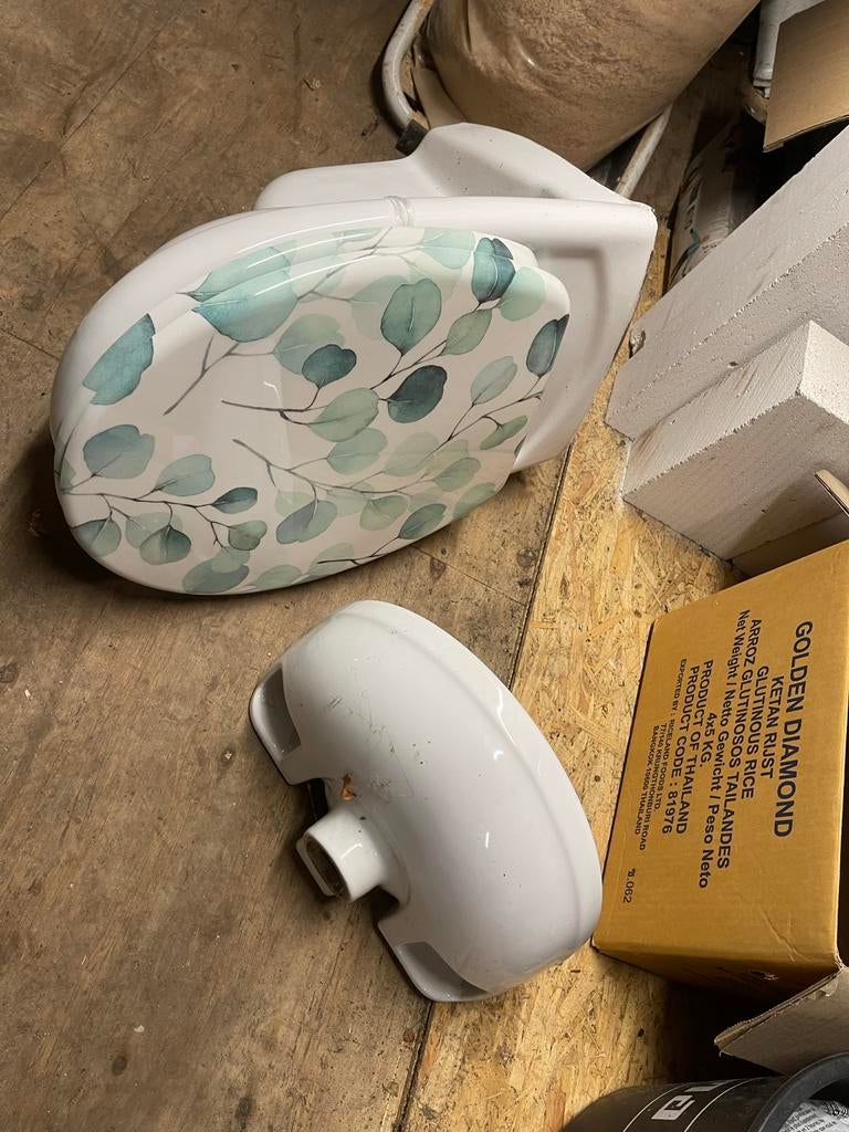 Hangend WC-pot en wasbak gratis af te halen, Doe-het-zelf en Verbouw, Sanitair, Ophalen, Gebruikt, Toilet