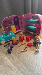 Barbie Chelsea caravan / camper met accessoires, Ophalen of Verzenden, Zo goed als nieuw, Toebehoren