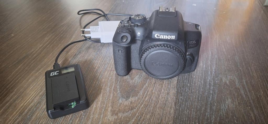 Canon 750D Spiegelreflexcamera Body, Gebruikt, Spiegelreflex, Canon, Ophalen of Verzenden