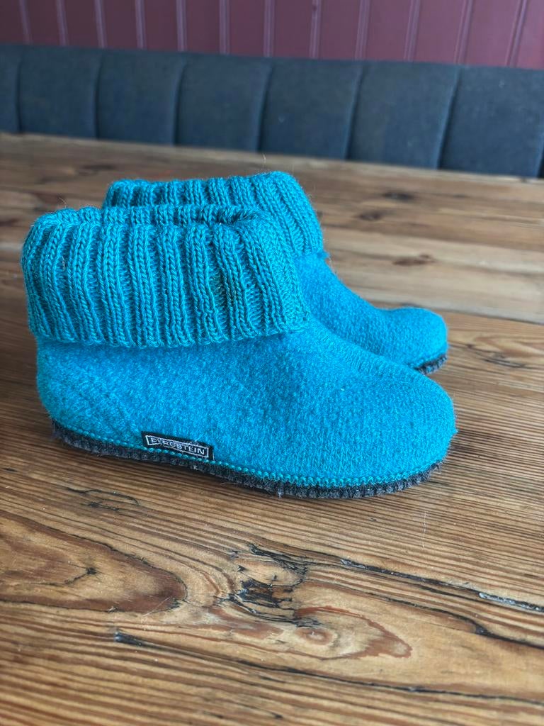 Bergstein sloffen wol 27, Gebruikt, Jongen of Meisje, Overige typen, Ophalen of Verzenden