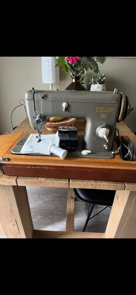 Naaimachine pfaff 60, Ophalen of Verzenden
