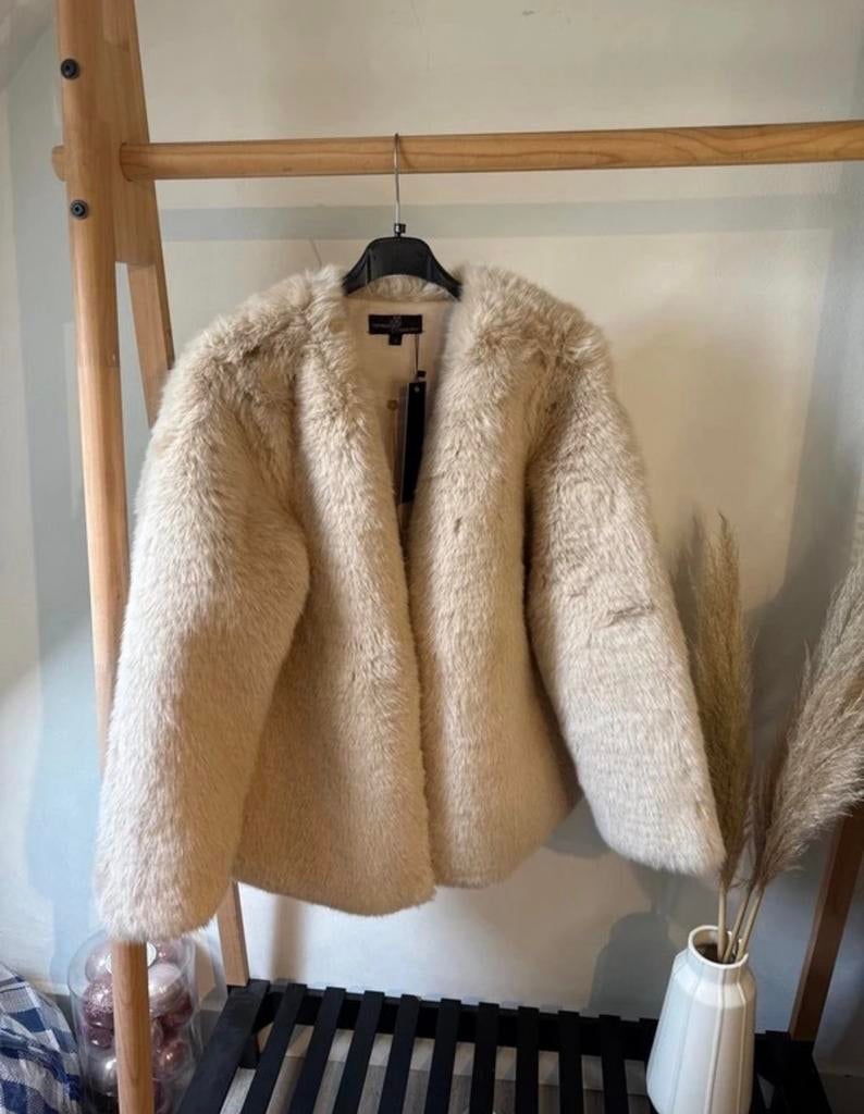 Bond jas beige, Kleding | Dames, Jassen | Winter, Ophalen of Verzenden, Nieuw, Maat 36 (S), Beige