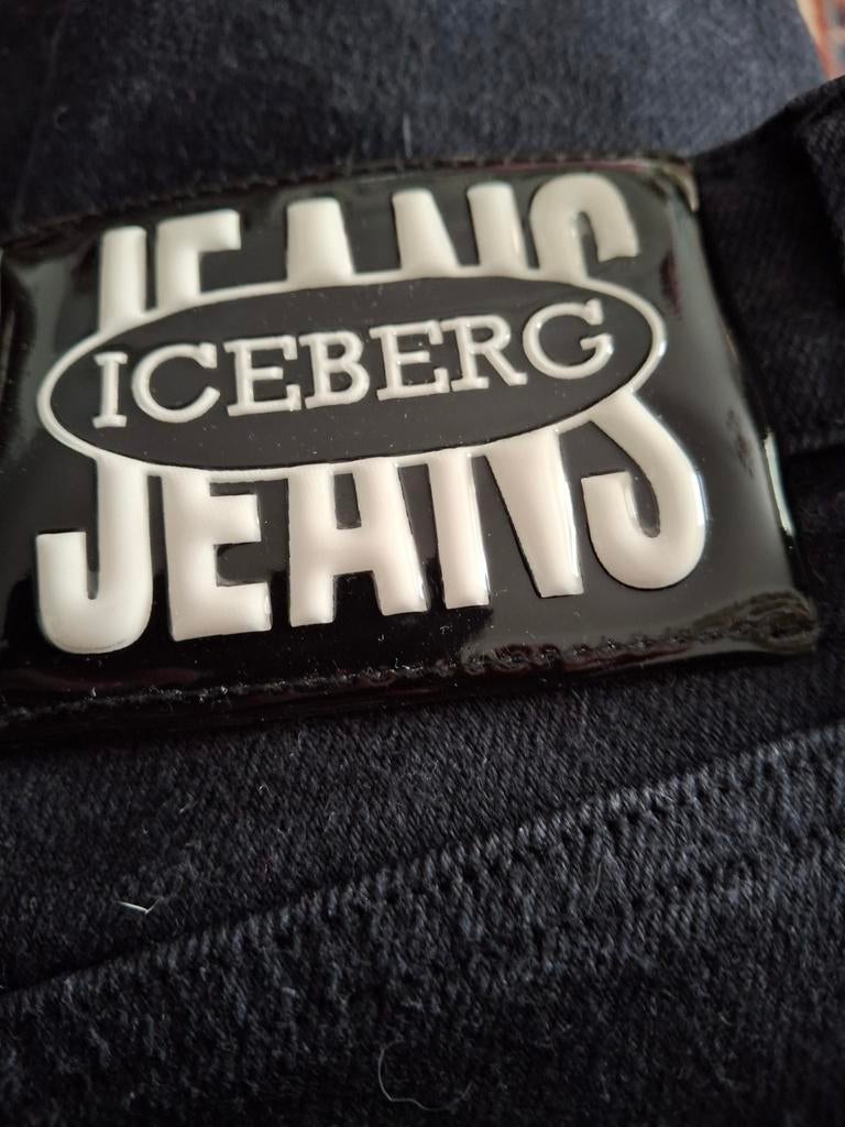 Iceberg jeans zwart maat 31, Ophalen of Verzenden, Zo goed als nieuw, Zwart, W30 - W32 (confectie 38/40)