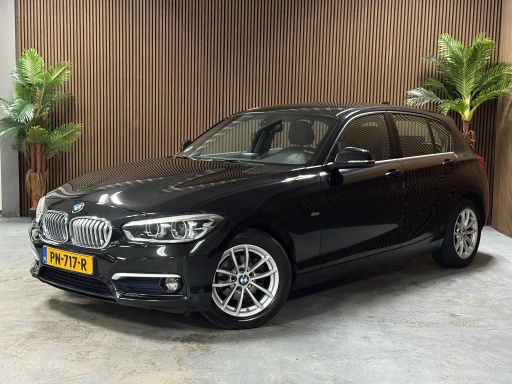 BMW 1-serie 118i Corp. L. Exec. (bj 2017, automaat), Auto's, BMW, Gebruikt, Zwart, Origineel Nederlands, Bedrijf