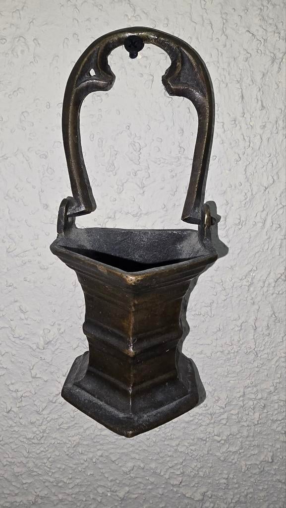 Vlaamse Wijwateremmer - Late Gotiek (15e/16e eeuw), Ophalen of Verzenden