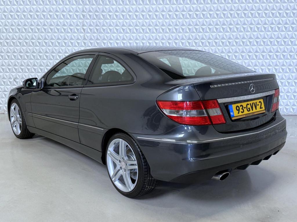 Mercedes-Benz CLC-klasse 180 K AUTOMAAT / Dealer onderhouden, Auto's, Automaat, Parkeersensor, Achterwielaandrijving, Gebruikt