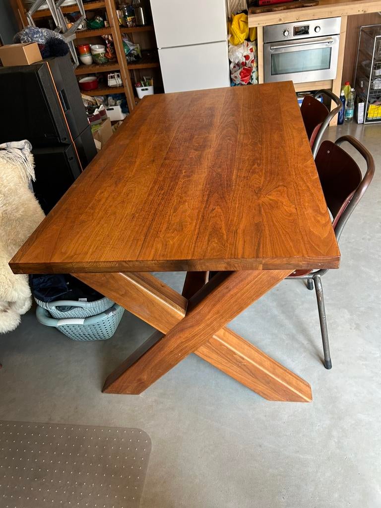 Notenhouten eettafel 160 x 85, Ophalen, 50 tot 100 cm, Zo goed als nieuw, 150 tot 200 cm