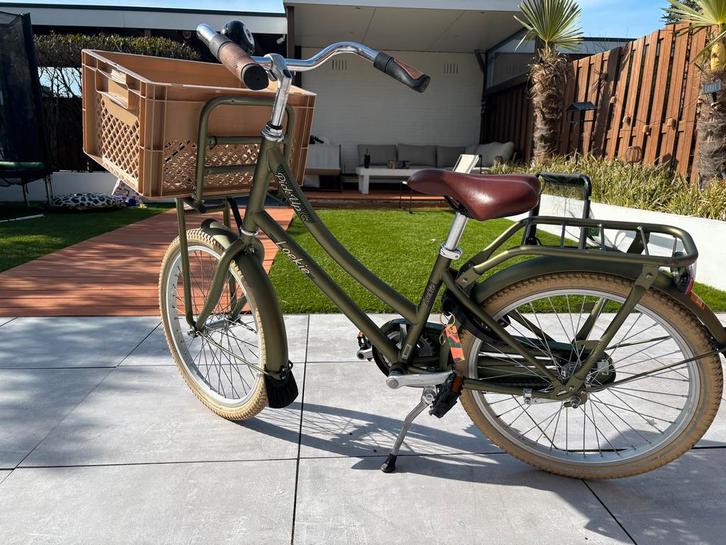 Loekie meisjesfiets 20 inch met mand en slot, Fietsen en Brommers, Fietsen | Meisjes, Zo goed als nieuw, 20 inch, Ophalen