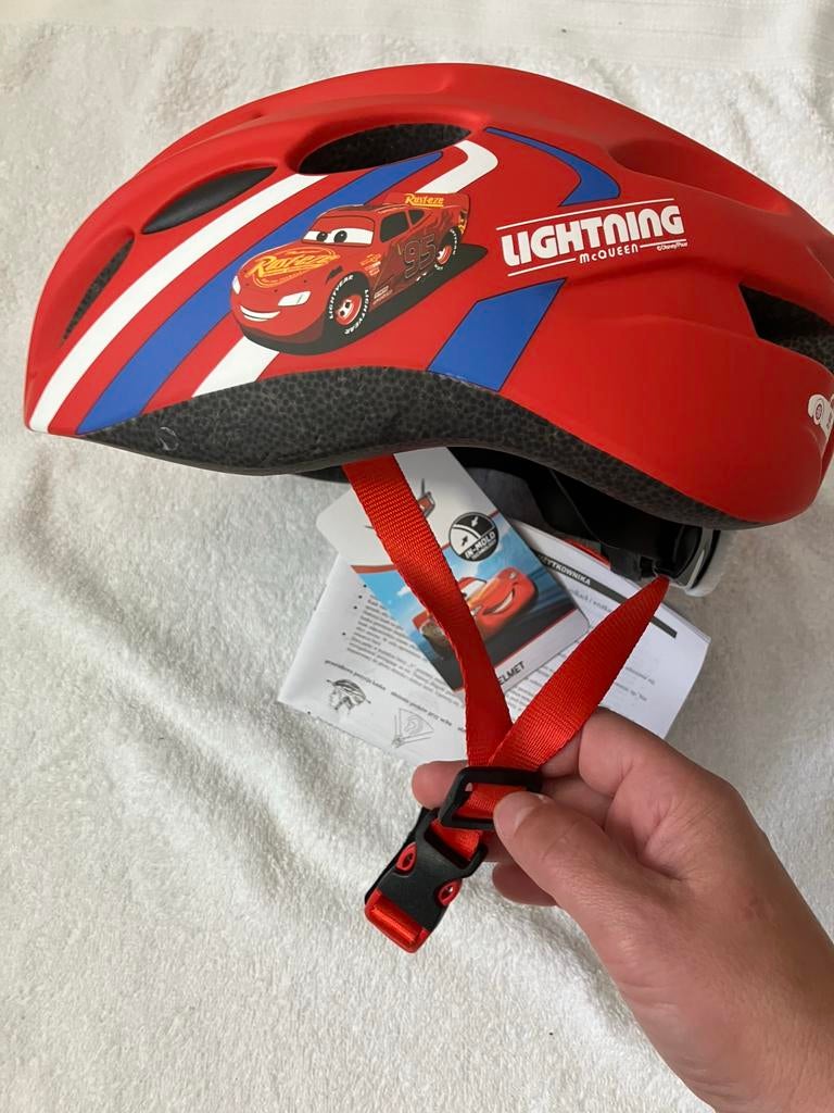 Nieuwe fietshelm / sporthelm auto cars maat 52-56, Ophalen of Verzenden, Nieuw