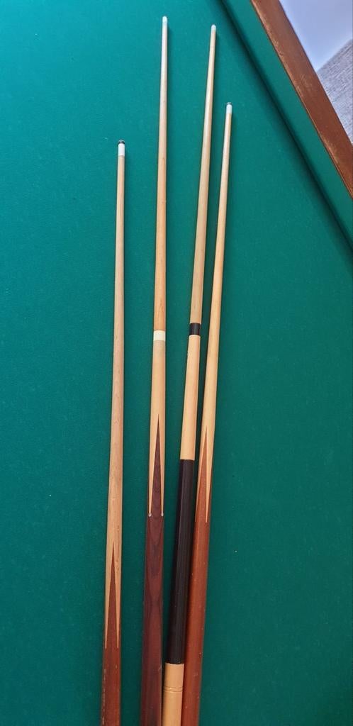 Biljarttafel met keuen en ballen, Sport en Fitness, Biljarten en Poolen, Ophalen, Gebruikt, Biljarttafel