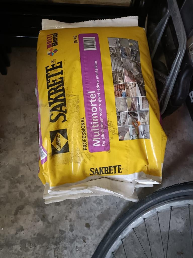 Gratis afhalen; 3 zakken multimortel, Doe-het-zelf en Verbouw, Metselstenen, Ophalen, Nieuw, Overige typen