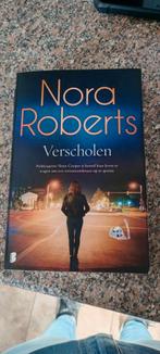 2 boeken: Nora Roberts & Diana Gabaldon, Boeken, Ophalen of Verzenden, Zo goed als nieuw, Nora Roberts, Diana Gabaldon