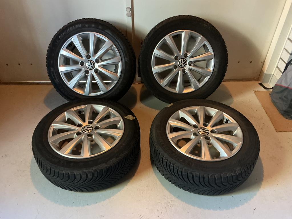 VW golf Porto velgen met Michelin winterbanden, Auto-onderdelen, Banden en Velgen, 16 inch, Banden en Velgen, 205 mm, Winterbanden