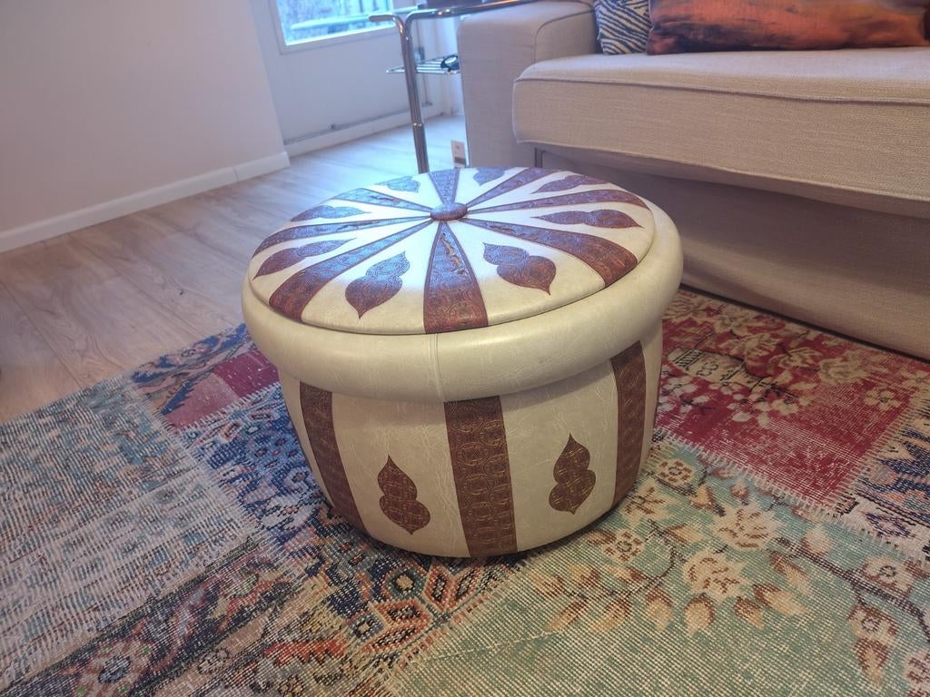 Ronde oosterse vintage poef, Ophalen of Verzenden, Rond, Minder dan 50 cm, Minder dan 50 cm
