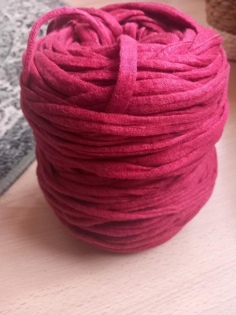 Hooked zpagetti garen, Ophalen of Verzenden, Zo goed als nieuw, Breien of Haken, Wol of Garen