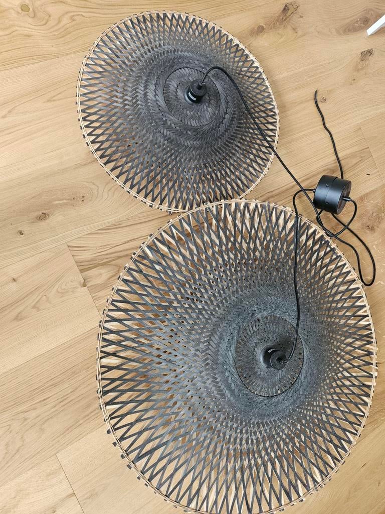 Set van 2 rotan hanglampen en spiegel - Boho/Scandinavisch, Huis en Inrichting, Ophalen of Verzenden, Zo goed als nieuw, Overige materialen