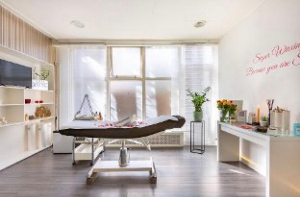 Praktijkruimte of salon te huur, 16 m², Huur, Praktijkruimte