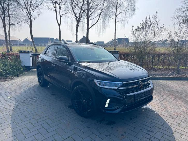 Volkswagen 1.5 TSI DSG 2x R-Line ACC IQ-Lights 19inch 2025, Auto diversen, Schadeauto's, Volkswagen, Automaat, Benzine, SUV of Terreinwagen