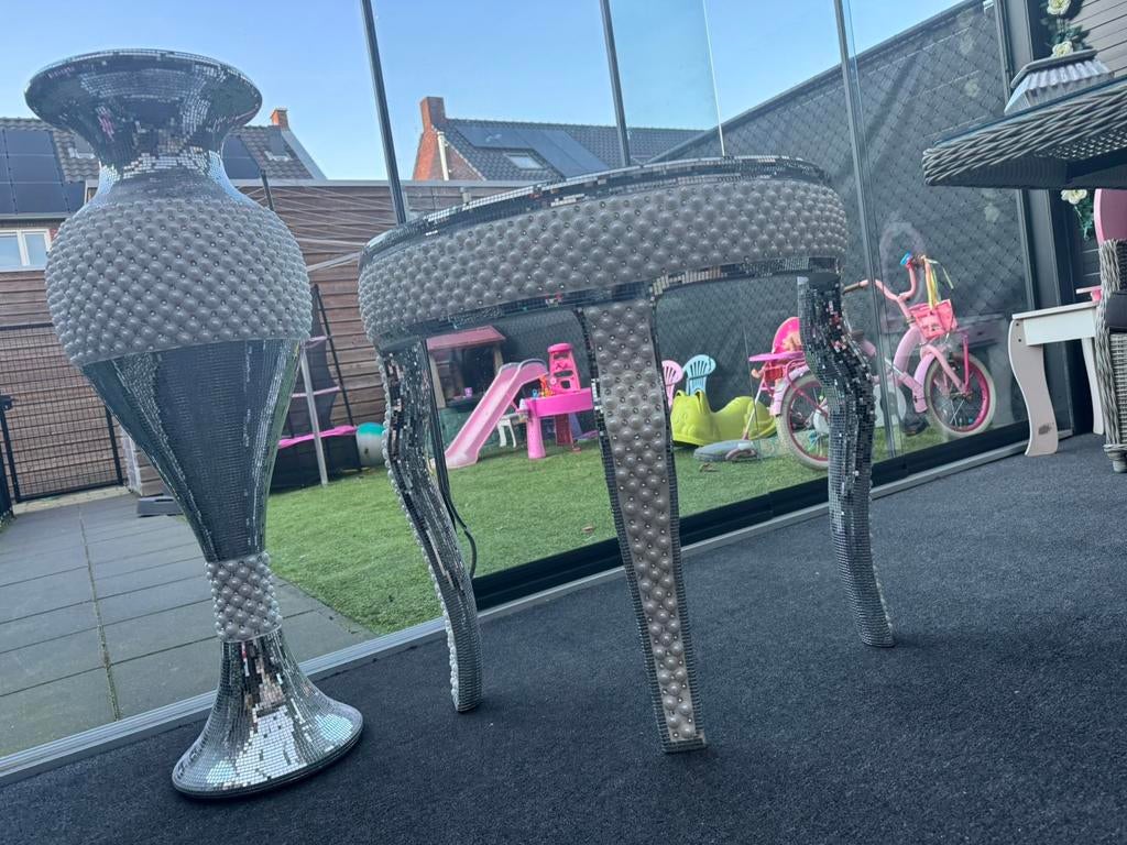 Sidetable met spiegelmozaïek en parels, Huis en Inrichting, Tafels | Sidetables, Ophalen