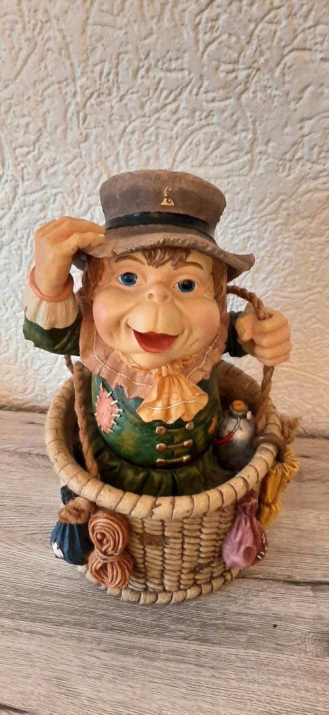 laven efteling Loon in zijn luchtballon, Verzamelen, Efteling, Zo goed als nieuw, Beeldje of Poppetje, Ophalen of Verzenden