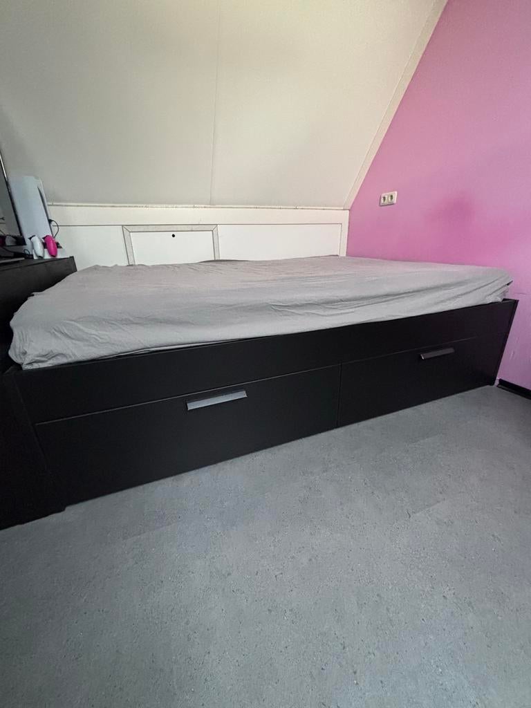 IKEA Brimnes bed 140x200 met lattenbodem, Huis en Inrichting, Slaapkamer | Bedden, Ophalen, Gebruikt, Zwart, Tweepersoons