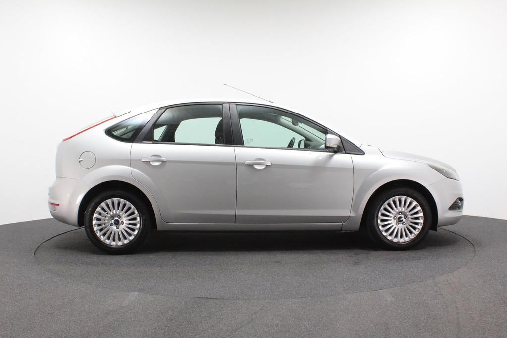 Ford Focus 1.8 Titanium | Climate control | Cruise control |, Auto's, Ford, Euro 5, Gebruikt, 4 cilinders, 1207 kg