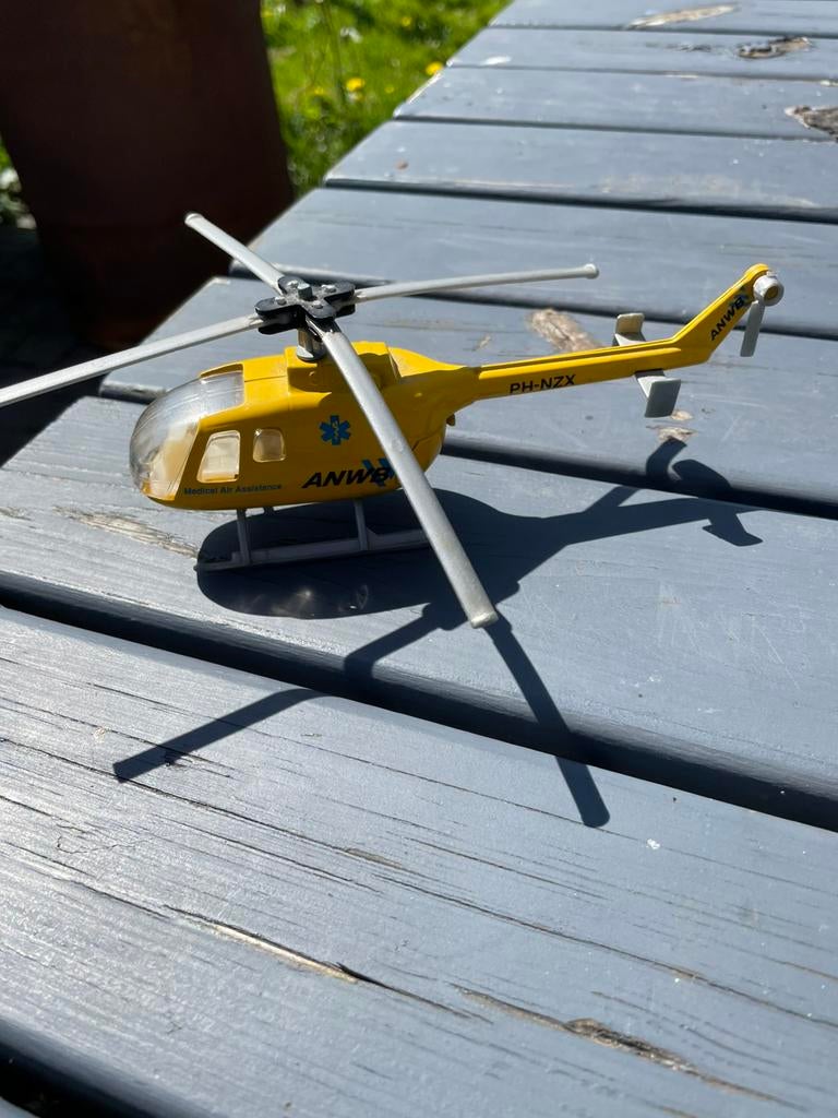 ANWB miniatuur helicopter,uniek,oud of niet?, Ophalen, Gebruikt, Schaalmodel