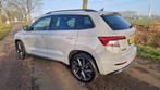 Skoda Karoq 1.5 TSI ACT Sportline Business dealer onderhoude, Euro 6, 4 cilinders, 19 km/l, SUV of Terreinwagen