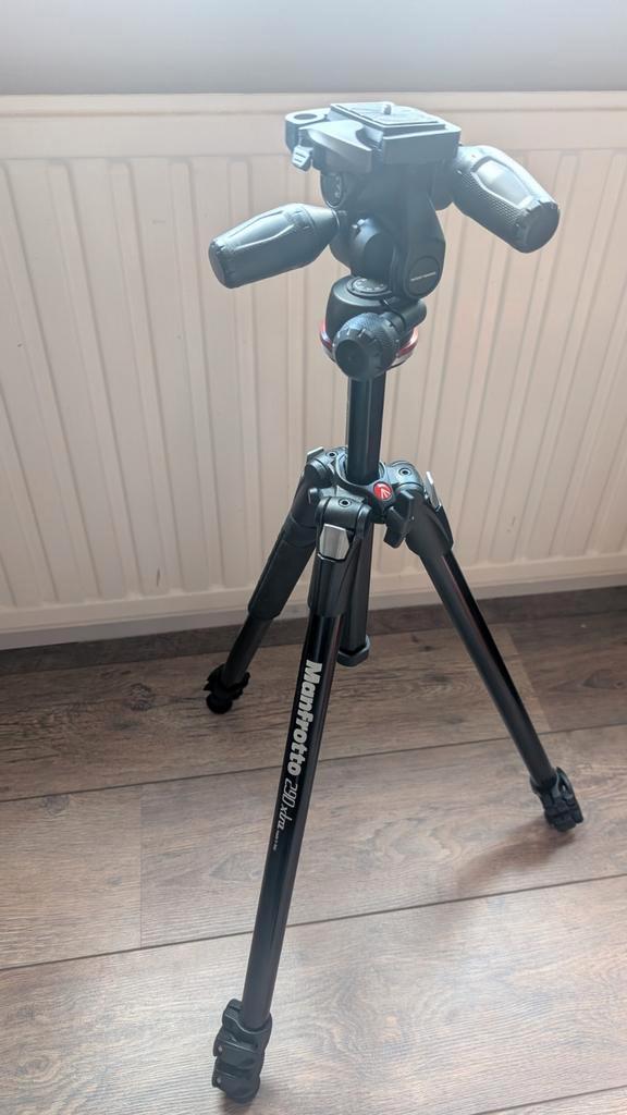 Manfrotto MK290XTA3-3W 290 Xtra Statief incl balhoofd, Audio, Tv en Foto, Fotografie | Statieven en Balhoofden, Gebruikt, Driepoot