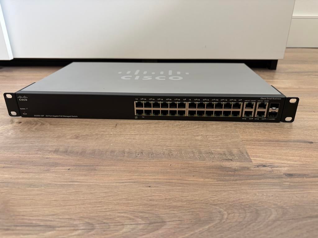 Cisco SG300-28P manageable POE Switch, Ophalen of Verzenden, Gebruikt