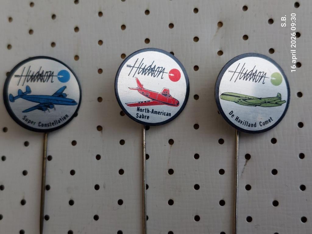 Set van 3 Hudson vliegtuigspeldje: Super Constellation, Nort, Verzenden, Gebruikt, Transport, Speldje of Pin