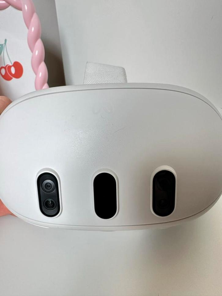 Meta Quest 3 512 GB VR-bril (without controllers), Spelcomputers en Games, Virtual Reality, Zo goed als nieuw, Overige platformen