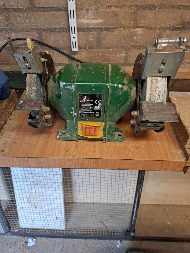 Tafel slijpmachine 2Force, Doe-het-zelf en Verbouw, Ophalen