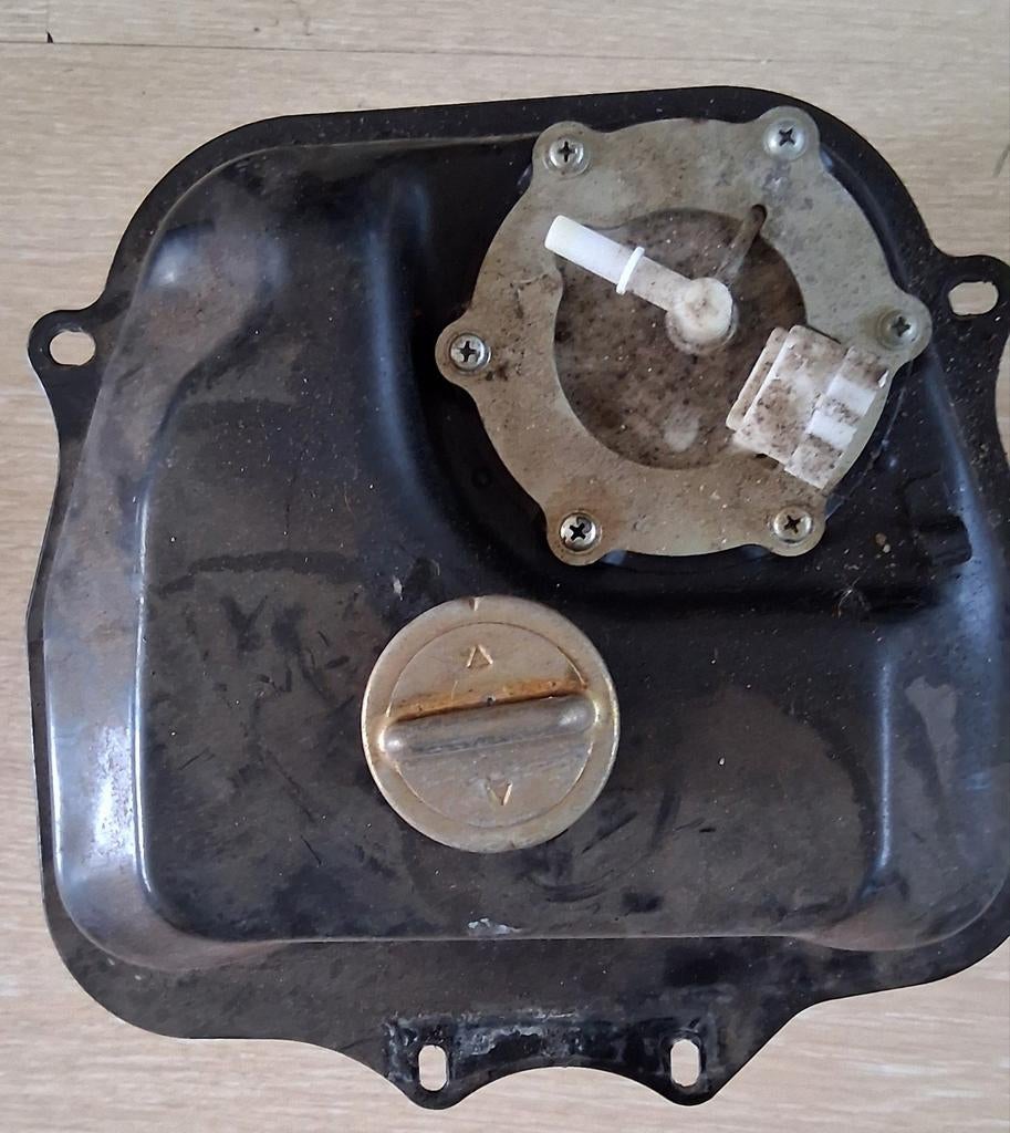 Complete benzinetank VX50 modellen, Ophalen, Gebruikt, Overige typen