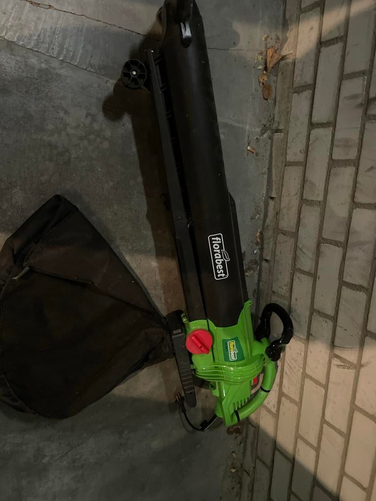Florabest Bladblazer/Bladzuiger met Versnipperfunctie, Gebruikt, Handgedragen, Ophalen of Verzenden, Met opvangzak