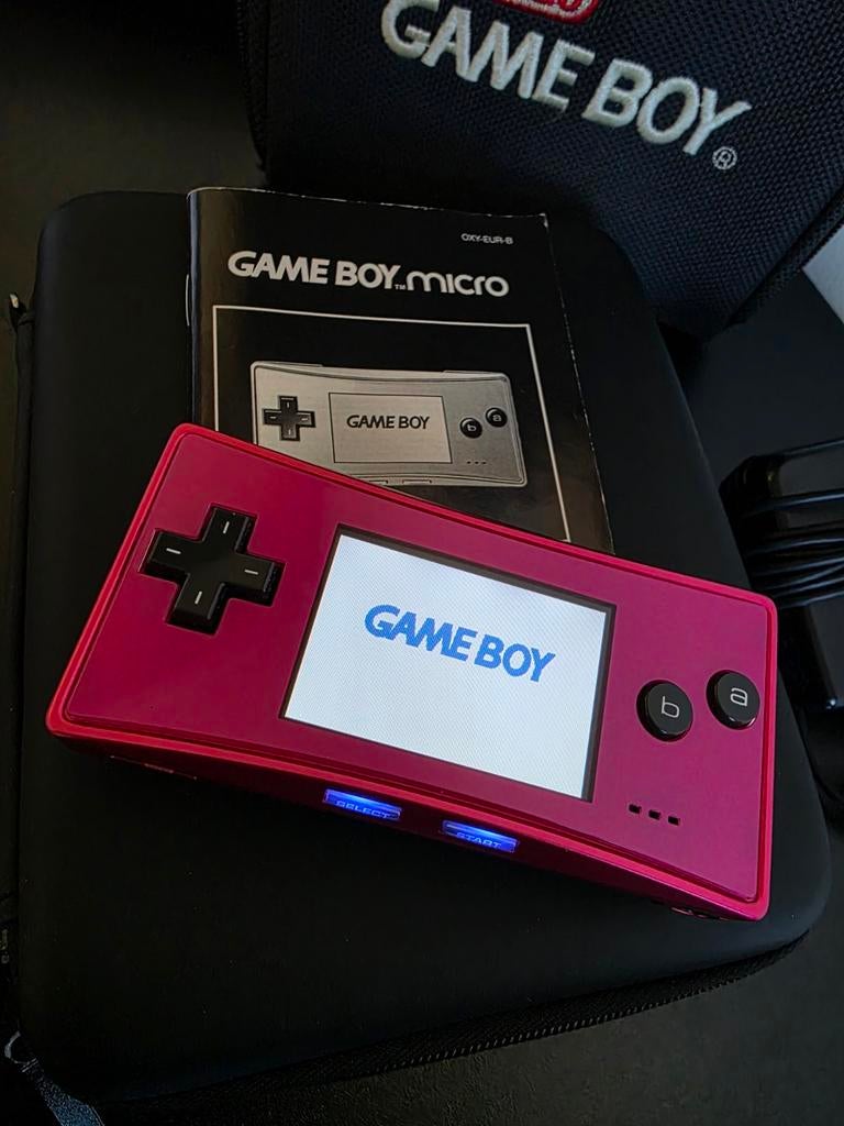 GameBoy Micro incl oplader, Spelcomputers en Games, Spelcomputers | Nintendo Game Boy, Ophalen of Verzenden, Zo goed als nieuw