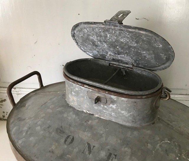 Industriële Franse zinken vis bewaar emmer vis reservoir, Antiek en Kunst, Ophalen of Verzenden