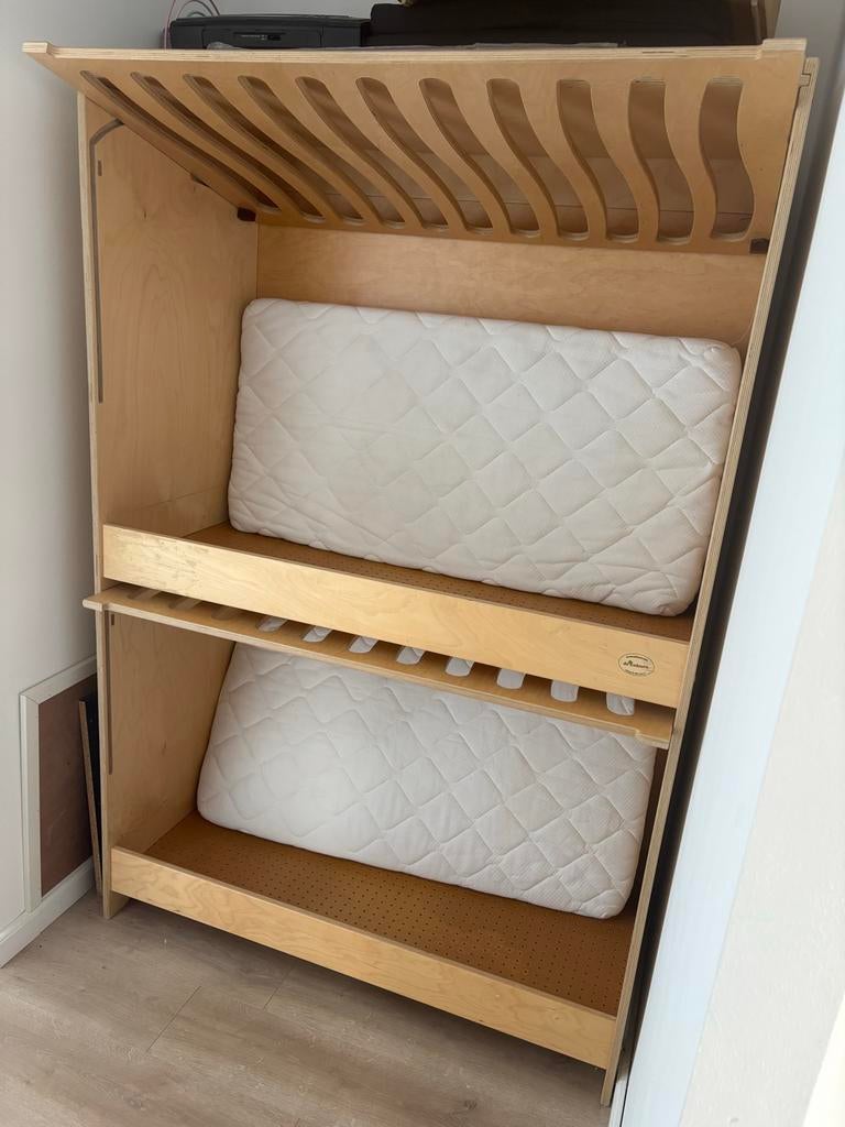 Duobed voor eventueel kinderopvang, Kinderen en Baby's, Kinderkamer | Bedden, Zo goed als nieuw, 180 cm of meer, 100 cm of meer