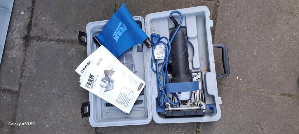 Lamello frees, Ophalen, Zo goed als nieuw, Benzine, Tuinfrees